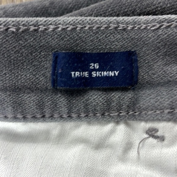 GAP Women’s High Rise Grey Velvet True Skinny Pants, size 26 - Picture 3 of 10